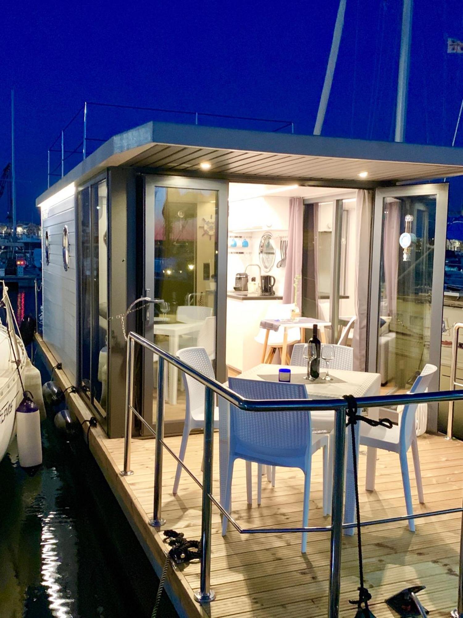Houseboat Seabreeze Hotel Alghero Exterior photo